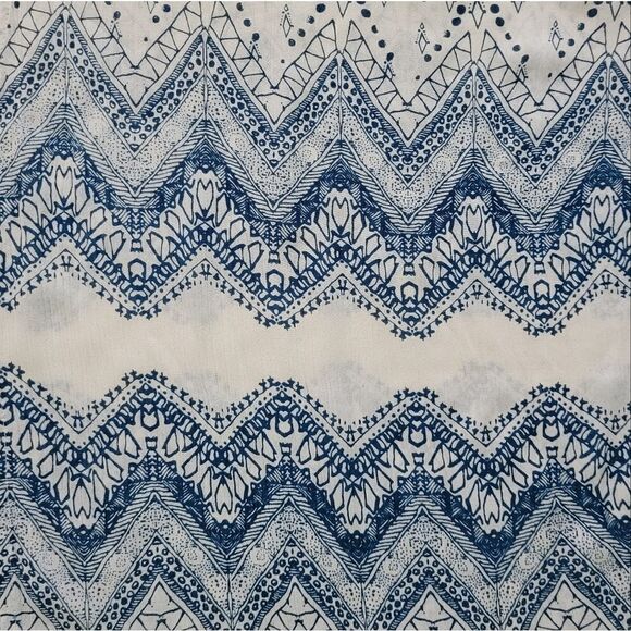 Lottie & Holly by Band of Gypsies Chevron Batnik Kimono - Picture 11 of 15